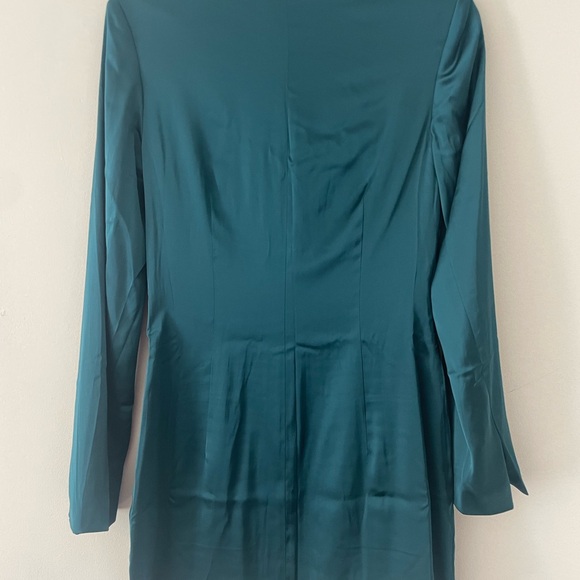 XS abercrombie and fitch dress - Picture 3 of 3